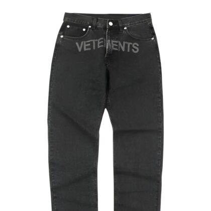 VETEMENTS DENIM BLACK JEANS.