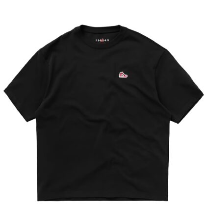 AIR JORDAN BLACK T-SHIRT.