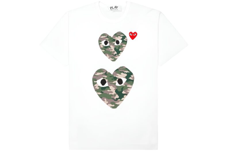 COMME DES GARCONS PLAY CAMO HEARTS.