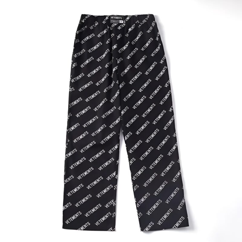 VETEMENTS TROUSERS